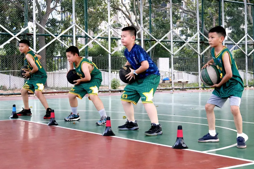 业余爱好者如何在有限时间内追求篮球技能提升_1